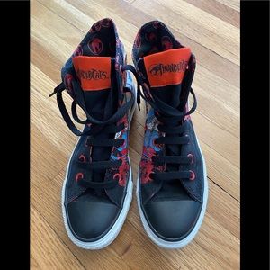 Thundercats Converse Men's 4 Women's 6 NEW